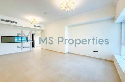 Apartment - 2 Bedrooms - 2 Bathrooms for rent in Lusail Marina Heights - Marina District - Lusail