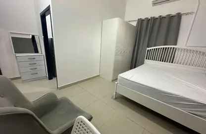 Apartment - Studio - 1 Bathroom for rent in Bu Hamour Street - Abu Hamour - Doha