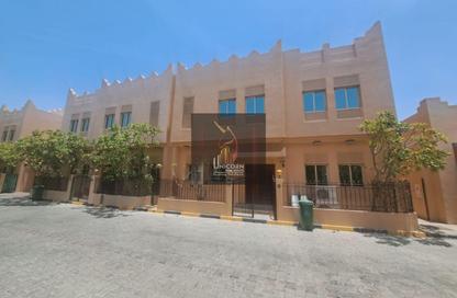 مجمع سكني - 3 غرف نوم - 4 حمامات للايجار في شارع العزيزة - العزيزية - الدوحة
