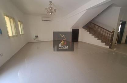 مجمع سكني - 3 غرف نوم - 4 حمامات للايجار في شارع العزيزة - العزيزية - الدوحة