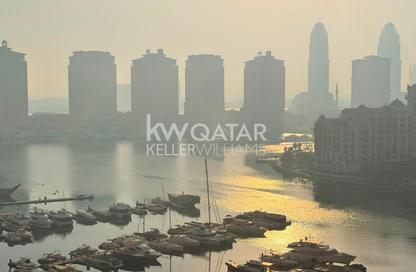 Apartment - 2 Bedrooms - 2 Bathrooms for rent in Tower 24 - Porto Arabia - The Pearl Island - Doha