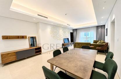 Apartment - 2 Bedrooms - 3 Bathrooms for rent in Giardino Gardens - Giardino Villas - The Pearl Island - Doha