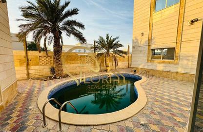 Villa - 4 Bedrooms - 4 Bathrooms for rent in Al Markhiya Street - Al Markhiya - Doha