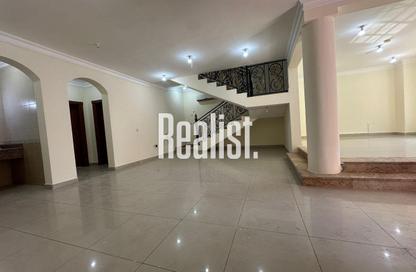 Compound - 6 Bedrooms - 7 Bathrooms for rent in Al Sakhama - Doha