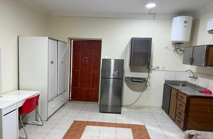 Apartment - Studio - 1 Bathroom for rent in West Bay - West Bay - Doha