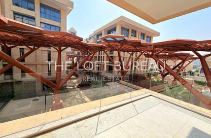 Apartment - 3 Bedrooms - 4 Bathrooms for rent in Crystal Residence - Gewan Island - The Pearl Island - Doha