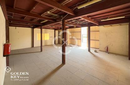 Labor Camp - Studio - 7+ for rent in Industrial Area 1 - Industrial Area - Doha