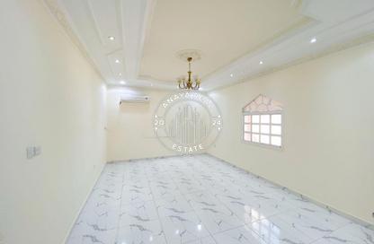 Villa - 1 Bedroom - 1 Bathroom for rent in Duhail Villas - Al Duhail - Doha