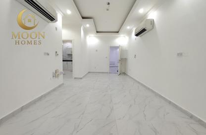 Apartment - 3 Bedrooms - 3 Bathrooms for rent in Muntazah 7 - Al Muntazah - Doha