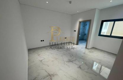 Apartment - 2 Bedrooms - 2 Bathrooms for rent in Muntazah 70 - Al Muntazah - Doha