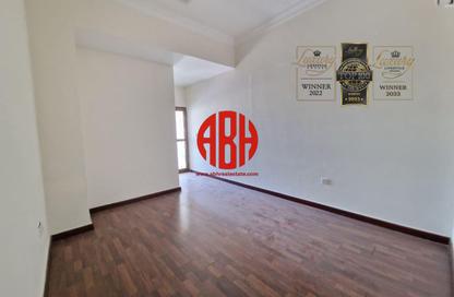 Office Space - Studio - 2 Bathrooms for rent in Al Sadd Road - Al Sadd - Doha