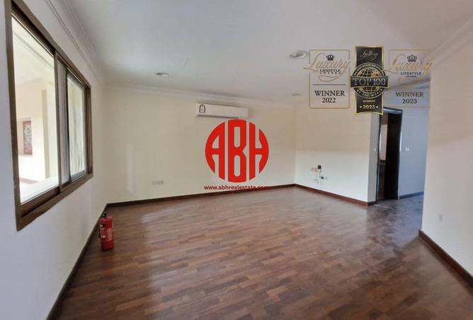 60502900 - Property Main Image