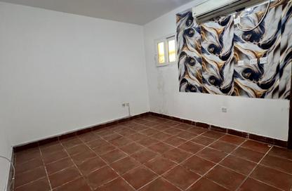 Apartment - 1 Bedroom - 1 Bathroom for rent in Old Airport Road - Doha