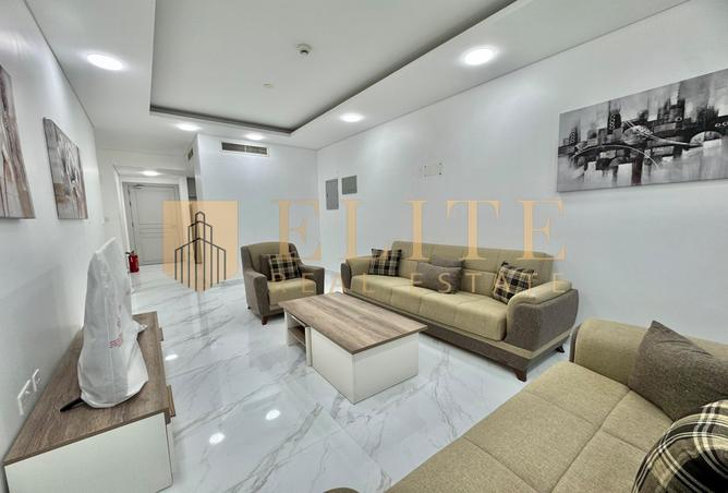57303699 - Property Image 2