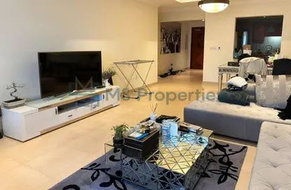 Apartment - 1 Bedroom - 2 Bathrooms for rent in East Porto Drive - Porto Arabia - The Pearl Island - Doha