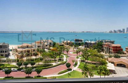 Apartment - 2 Bedrooms - 3 Bathrooms for sale in Viva Central - Viva Bahriyah - The Pearl Island - Doha Apartment - 2 Bedrooms - 3 Bathrooms for sale in Viva Central - Viva Bahriyah - The Pearl Island - Doha