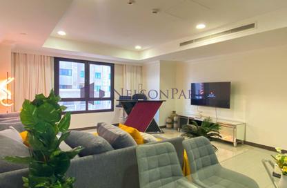 Apartment - 2 Bedrooms - 3 Bathrooms for rent in East Porto Drive - Porto Arabia - The Pearl Island - Doha