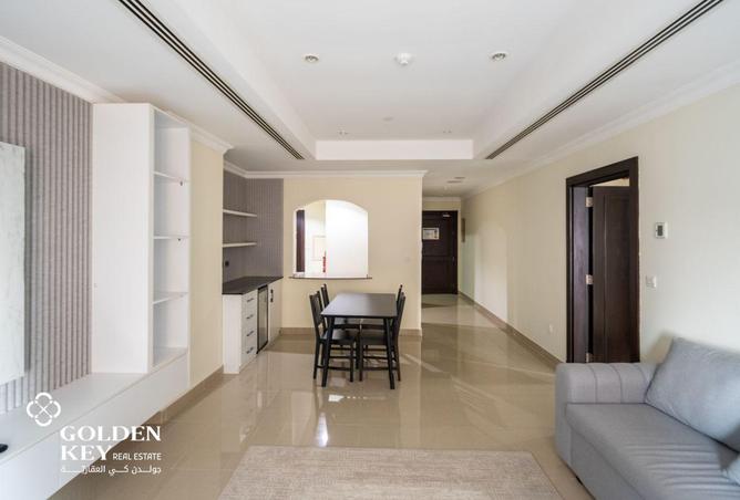 1005229 - Property Image 2