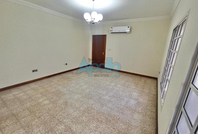 55228103 - Property Image 2