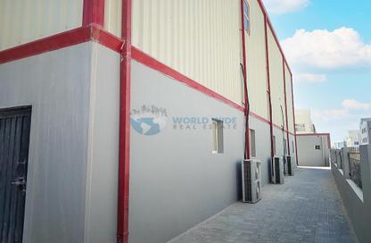 Warehouse - Studio - 2 Bathrooms for rent in East Industrial Street - Birkat Al Awamer - Al Wakra