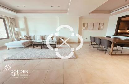 Apartment - 1 Bedroom - 2 Bathrooms for rent in West Porto Drive - Porto Arabia - The Pearl Island - Doha