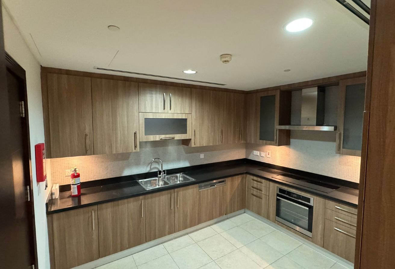 BEST OFFER 2 BEDROOM  2 BALCONIES | SEA view thumbnail 8