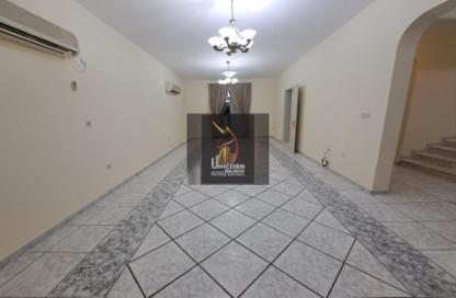 مجمع سكني - 3 غرف نوم - 3 حمامات للايجار في شارع المطار القديم - طريق المطار القديم - الدوحة مجمع سكني - 3 غرف نوم - 3 حمامات للايجار في شارع المطار القديم - طريق المطار القديم - الدوحة