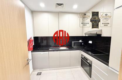 Apartment - 2 Bedrooms - 4 Bathrooms for rent in Floresta Gardens - Floresta Gardens - The Pearl Island - Doha Apartment - 2 Bedrooms - 4 Bathrooms for rent in Floresta Gardens - Floresta Gardens - The Pearl Island - Doha