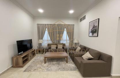 Apartment - 2 Bedrooms - 3 Bathrooms for rent in West Walk - Al Waab - Doha
