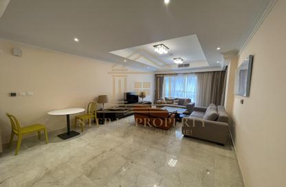 Apartment - 2 Bedrooms - 3 Bathrooms for rent in Anas Street - Fereej Bin Mahmoud North - Fereej Bin Mahmoud - Doha