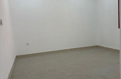Apartment - 1 Bedroom - 1 Bathroom for rent in Ain Khaled Villas - Ain Khaled - Doha