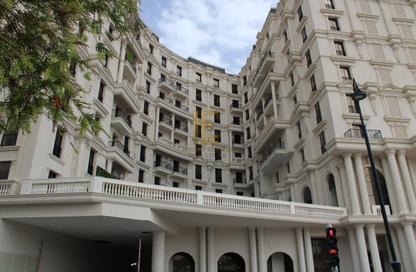 Apartment - 1 Bedroom - 2 Bathrooms for sale in Lusail Residence - Marina District - Lusail