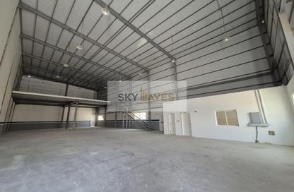 Warehouse - Studio - 7+ Bathrooms for rent in East Industrial Street - Birkat Al Awamer - Al Wakra