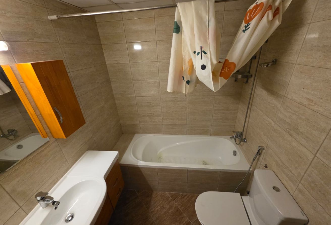 ELEGANT FF 1BHK WITH BALCONY FOXHILS LUSAIL @ 5495 thumbnail 9
