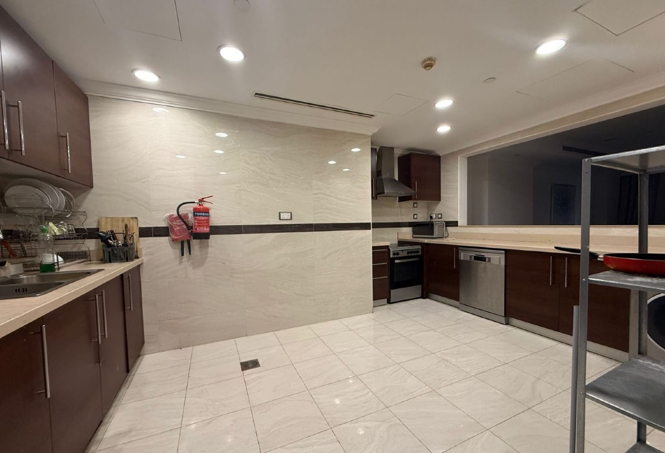 Luxury 2BHK | 160 SQM | Breathtaking Sea View thumbnail 11