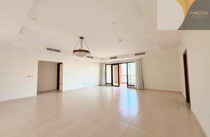 Apartment - 2 Bedrooms - 3 Bathrooms for rent in East Porto Drive - Porto Arabia - The Pearl Island - Doha Apartment - 2 Bedrooms - 3 Bathrooms for rent in East Porto Drive - Porto Arabia - The Pearl Island - Doha