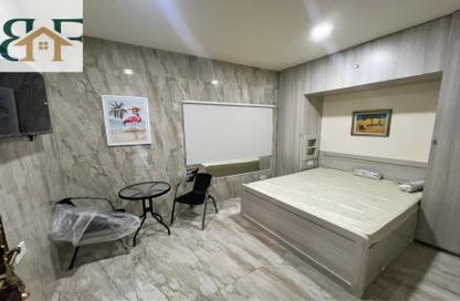 Apartment - Studio - 1 Bathroom for rent in Umm Ghwailina Comm - Umm Ghuwalina - Umm Ghuwailina - Doha