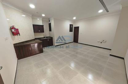 Apartment - 3 Bedrooms - 2 Bathrooms for rent in Al Sadd Road - Al Sadd - Doha