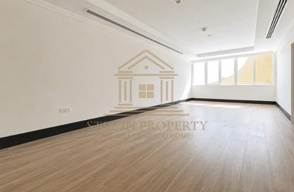 Apartment - Studio - 1 Bathroom for rent in Viva East - Viva Bahriyah - The Pearl Island - Doha