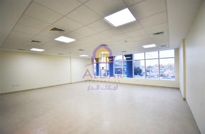Office Space - Studio - 2 Bathrooms for rent in Al Nuaija Street - Al Nuaija - Doha