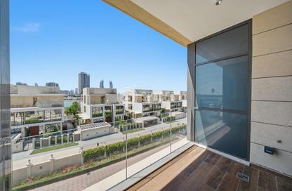 Apartment - 1 - 2 for sale in Crystal Residence - Gewan Island - The Pearl Island - Doha