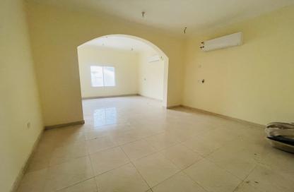 Villa - 6 Bedrooms - 6 Bathrooms for rent in Al Hanaa Street - Al Gharrafa - Doha
