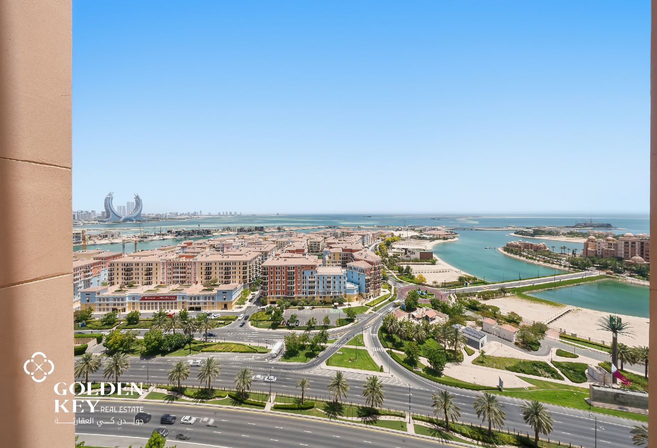 Luxury Studio with Sea View in Porto Arabia