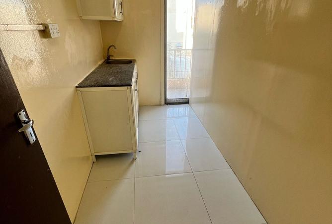 1003893 - Property Image 3