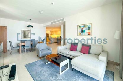 Apartment - 2 Bedrooms - 3 Bathrooms for rent in Viva East - Viva Bahriyah - The Pearl Island - Doha Apartment - 2 Bedrooms - 3 Bathrooms for rent in Viva East - Viva Bahriyah - The Pearl Island - Doha