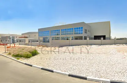 Warehouse - Studio - 2 Bathrooms for sale in East Industrial Street - Birkat Al Awamer - Al Wakra
