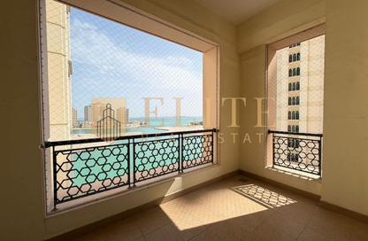 Apartment - 2 Bedrooms - 3 Bathrooms for rent in Viva West - Viva Bahriyah - The Pearl Island - Doha