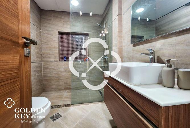 56621030 - Property Image 2