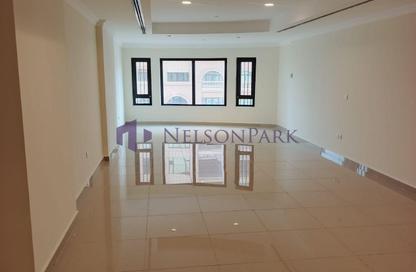 Apartment - 1 Bedroom - 2 Bathrooms for rent in East Porto Drive - Porto Arabia - The Pearl Island - Doha