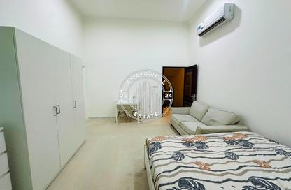 Villa - Studio - 1 Bathroom for rent in Salwa Road - Al Aziziyah - Doha Villa - Studio - 1 Bathroom for rent in Salwa Road - Al Aziziyah - Doha